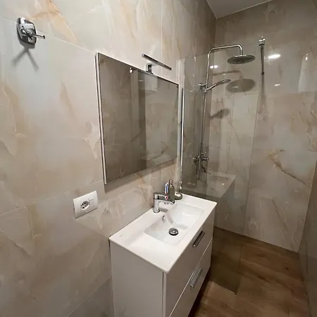 Essence Living By Adriatic Living * Durrës