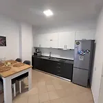 Essence Living By Adriatic Living Apartment *