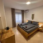 Essence Living By Adriatic Living *