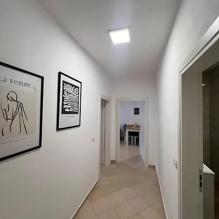 Essence Living By Adriatic Living *