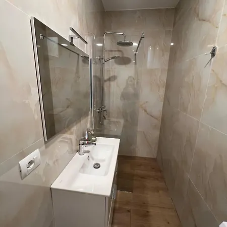 Essence Living By Adriatic Living * Durrës