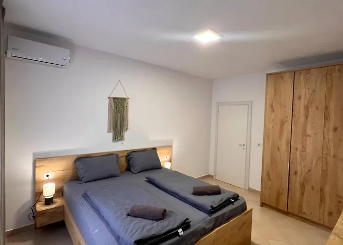 Essence Living By Adriatic Living Апартаменты Дуррес